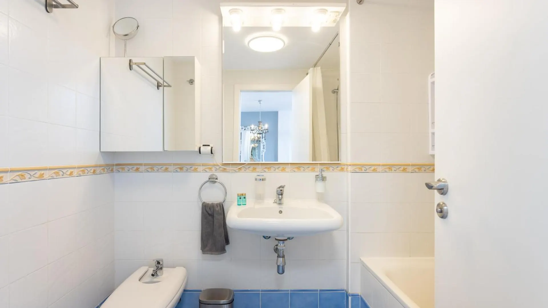 Casa Julia Apartment Playa Paraiso  Spain